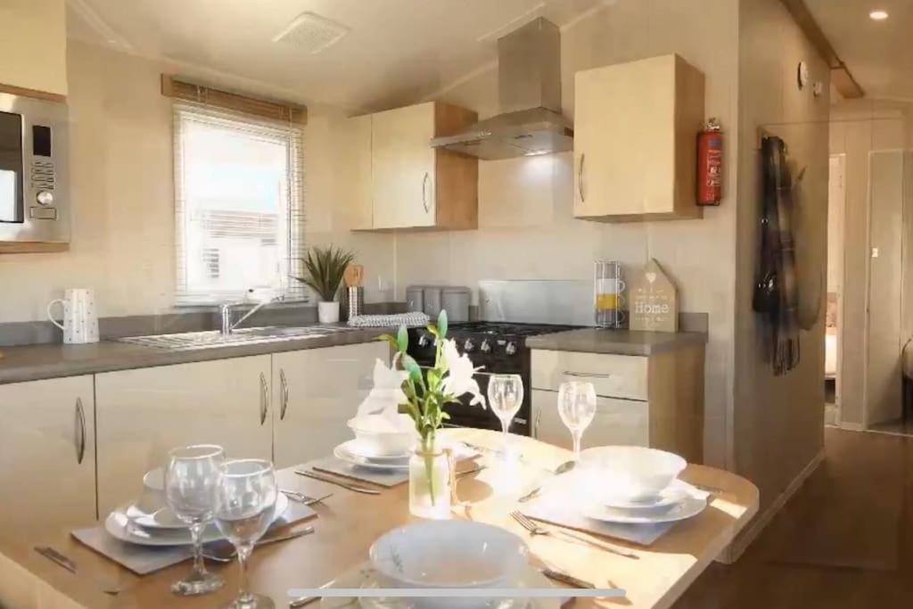 Perfect Family Getaway, With Lots Of Facilities! Vila Scratby Exterior foto